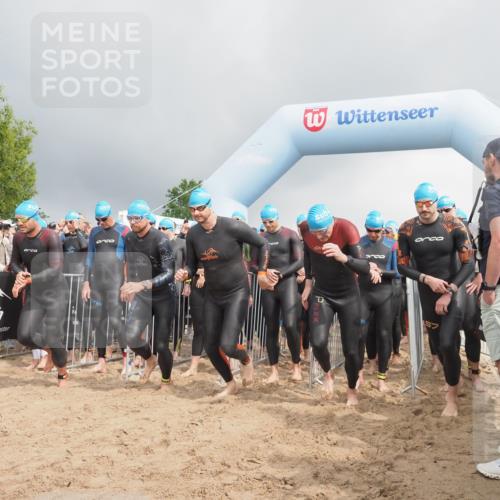 23.06.2024 - Viking Triathlon KatJ http://msf.ph/oto/6351256 23.06.2024 10:03:13 Schwimmen 68, 69, 105, 116, 185, 297, 299, 304, 323, 338, 369, 402, 409, 415, 497, 533, 611, 653 meine-sportfotos.de