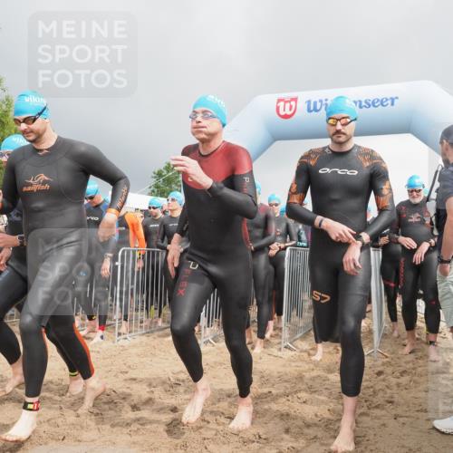 23.06.2024 - Viking Triathlon KatJ http://msf.ph/oto/6351270 23.06.2024 10:03:14 Schwimmen 69, 105, 116, 185, 297, 299, 304, 323, 338, 369, 402, 409, 415, 497, 533, 611 meine-sportfotos.de