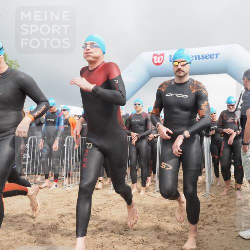 23.06.2024 - Viking Triathlon KatJ http://msf.ph/oto/6351272 23.06.2024 10:03:14 Schwimmen 69, 105, 116, 185, 297, 299, 304, 323, 338, 369, 402, 409, 415, 497, 533, 611 meine-sportfotos.de