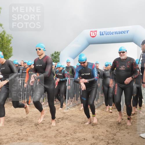 23.06.2024 - Viking Triathlon KatJ http://msf.ph/oto/6351306 23.06.2024 10:03:18 Schwimmen 40, 105, 116, 182, 185, 273, 275, 299, 304, 323, 402, 409, 415, 430, 450, 497, 533, 611 meine-sportfotos.de