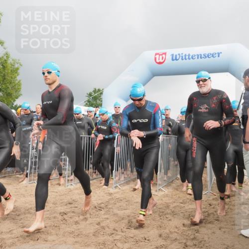 23.06.2024 - Viking Triathlon KatJ http://msf.ph/oto/6351308 23.06.2024 10:03:18 Schwimmen 40, 105, 116, 182, 185, 273, 275, 299, 304, 323, 402, 409, 415, 430, 450, 497, 533, 611 meine-sportfotos.de