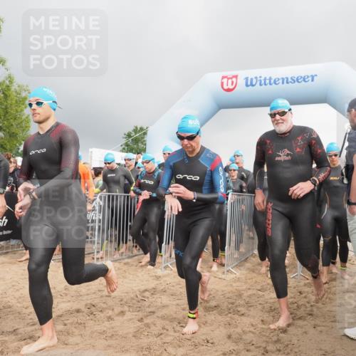 23.06.2024 - Viking Triathlon KatJ http://msf.ph/oto/6351311 23.06.2024 10:03:19 Schwimmen 40, 105, 116, 182, 185, 273, 275, 299, 304, 323, 402, 409, 415, 430, 450, 497, 533, 611 meine-sportfotos.de