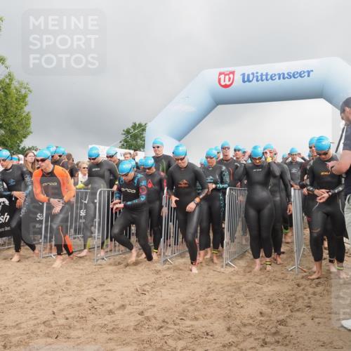 23.06.2024 - Viking Triathlon KatJ http://msf.ph/oto/6351321 23.06.2024 10:03:22 Schwimmen 40, 43, 182, 185, 214, 273, 275, 298, 299, 323, 368, 402, 421, 430, 450, 533, 611 meine-sportfotos.de