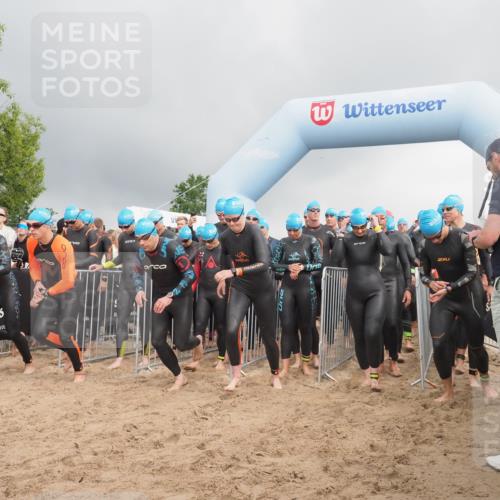 23.06.2024 - Viking Triathlon KatJ http://msf.ph/oto/6351325 23.06.2024 10:03:22 Schwimmen 40, 43, 182, 185, 214, 273, 275, 298, 299, 323, 368, 402, 421, 430, 450, 533, 611 meine-sportfotos.de