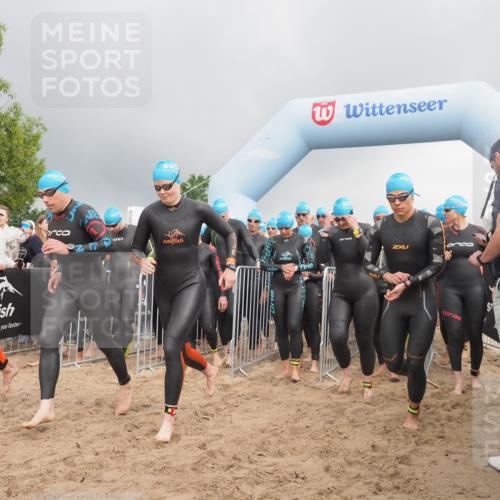 23.06.2024 - Viking Triathlon KatJ http://msf.ph/oto/6351335 23.06.2024 10:03:23 Schwimmen 24, 40, 43, 182, 185, 214, 273, 275, 298, 299, 323, 368, 402, 421, 430, 450, 533, 611 meine-sportfotos.de