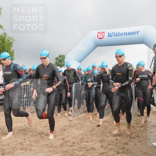 23.06.2024 - Viking Triathlon KatJ http://msf.ph/oto/6351337 23.06.2024 10:03:23 Schwimmen 24, 40, 43, 182, 185, 214, 273, 275, 298, 299, 323, 368, 402, 421, 430, 450, 533, 611 meine-sportfotos.de