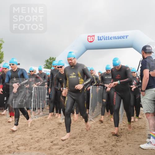23.06.2024 - Viking Triathlon KatJ http://msf.ph/oto/6351515 23.06.2024 10:03:48 Schwimmen 67, 90, 133, 193, 250, 255, 303, 310, 335, 352, 383, 405, 424, 449, 469, 492, 531, 650 meine-sportfotos.de
