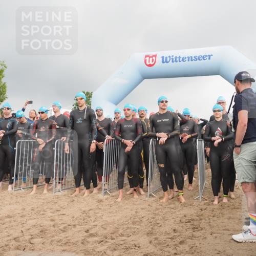 23.06.2024 - Viking Triathlon KatJ http://msf.ph/oto/6351528 23.06.2024 10:03:51 Schwimmen 90, 133, 134, 250, 255, 268, 303, 310, 382, 383, 405, 469, 492, 531, 535, 650 meine-sportfotos.de