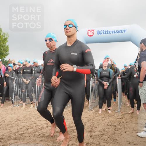 23.06.2024 - Viking Triathlon KatJ http://msf.ph/oto/6351649 23.06.2024 10:04:05 Schwimmen 27, 35, 38, 65, 161, 171, 220, 294, 344, 445, 462, 614 meine-sportfotos.de
