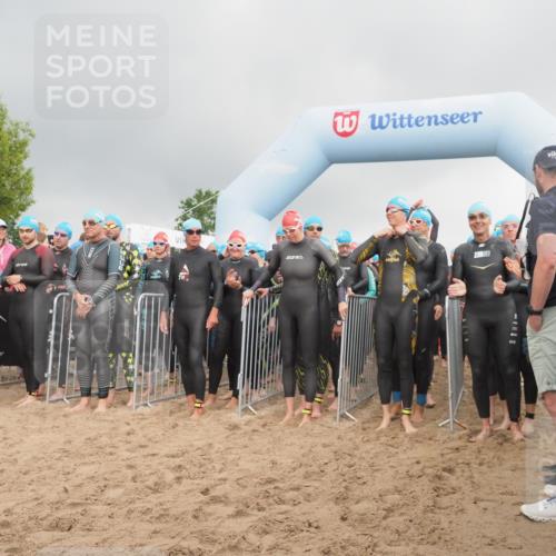 23.06.2024 - Viking Triathlon KatJ http://msf.ph/oto/6351691 23.06.2024 10:04:12 Schwimmen 38, 65, 152, 174, 220, 251, 294, 332, 347, 419, 445, 455, 603, 614, 639 meine-sportfotos.de