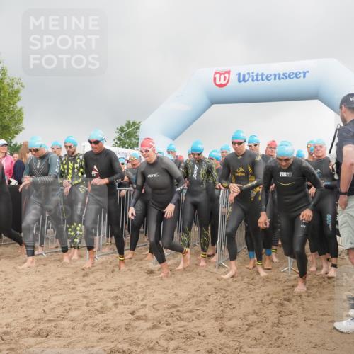 23.06.2024 - Viking Triathlon KatJ http://msf.ph/oto/6351697 23.06.2024 10:04:13 Schwimmen 38, 65, 98, 146, 152, 174, 175, 220, 251, 294, 332, 347, 419, 445, 455, 603, 614, 639 meine-sportfotos.de