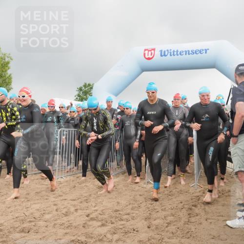 23.06.2024 - Viking Triathlon KatJ http://msf.ph/oto/6351743 23.06.2024 10:04:18 Schwimmen 91, 98, 137, 146, 152, 174, 175, 210, 251, 321, 332, 347, 419, 455, 506, 603, 606, 639 meine-sportfotos.de