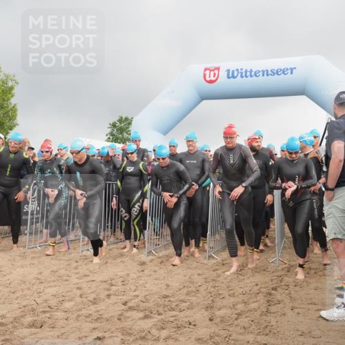23.06.2024 - Viking Triathlon KatJ http://msf.ph/oto/6351773 23.06.2024 10:04:22 Schwimmen 82, 91, 98, 102, 137, 146, 174, 175, 210, 251, 321, 467, 495, 506, 606, 636, 639, 642 meine-sportfotos.de