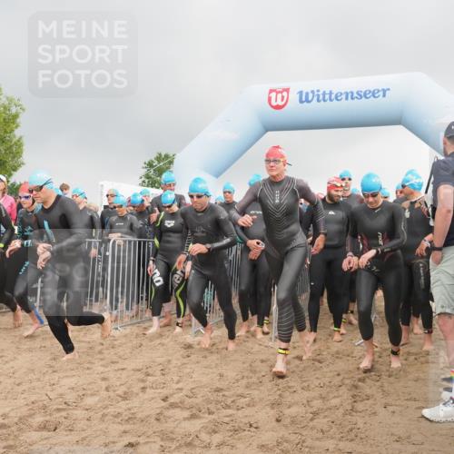 23.06.2024 - Viking Triathlon KatJ http://msf.ph/oto/6351778 23.06.2024 10:04:22 Schwimmen 82, 91, 98, 102, 137, 146, 174, 175, 210, 251, 321, 467, 495, 506, 606, 636, 639, 642 meine-sportfotos.de