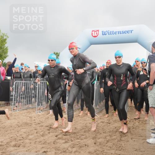 23.06.2024 - Viking Triathlon KatJ http://msf.ph/oto/6351785 23.06.2024 10:04:23 Schwimmen 82, 91, 98, 102, 137, 146, 174, 175, 210, 251, 321, 467, 495, 506, 606, 636, 639, 642 meine-sportfotos.de
