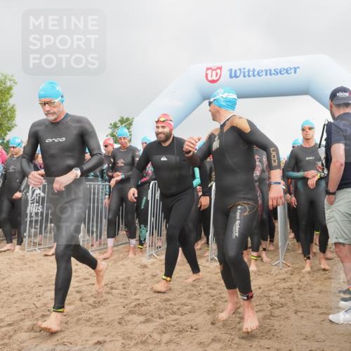 23.06.2024 - Viking Triathlon KatJ http://msf.ph/oto/6351836 23.06.2024 10:04:28 Schwimmen 82, 91, 102, 110, 132, 137, 162, 210, 321, 365, 436, 467, 495, 506, 606, 636, 642, 646 meine-sportfotos.de