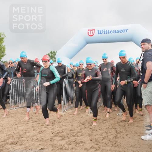 23.06.2024 - Viking Triathlon KatJ http://msf.ph/oto/6351871 23.06.2024 10:04:33 Schwimmen 54, 78, 82, 102, 110, 132, 162, 180, 365, 436, 443, 461, 467, 495, 636, 642, 645, 646 meine-sportfotos.de