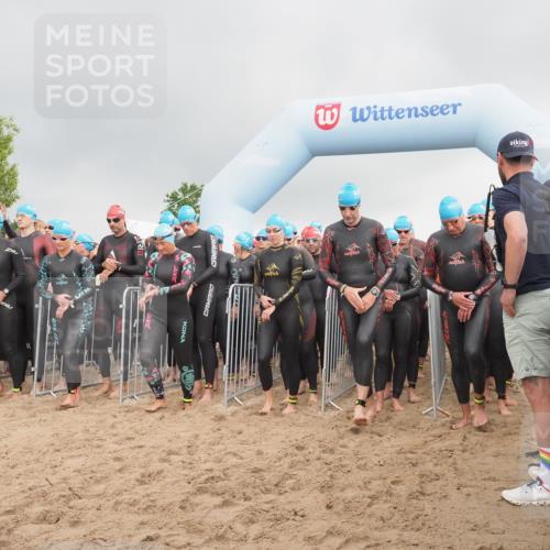23.06.2024 - Viking Triathlon KatJ http://msf.ph/oto/6351896 23.06.2024 10:04:38 Schwimmen 54, 78, 110, 132, 148, 162, 180, 196, 309, 322, 365, 436, 442, 443, 461, 543, 645, 646 meine-sportfotos.de