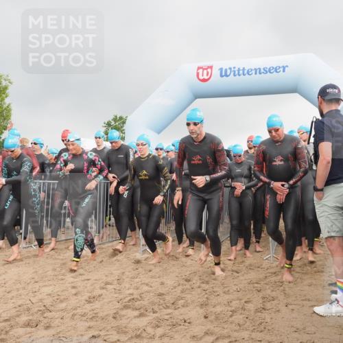 23.06.2024 - Viking Triathlon KatJ http://msf.ph/oto/6351907 23.06.2024 10:04:38 Schwimmen 54, 78, 110, 132, 148, 162, 180, 196, 309, 322, 365, 436, 442, 443, 461, 543, 645, 646 meine-sportfotos.de