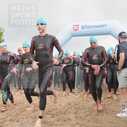 23.06.2024 - Viking Triathlon KatJ http://msf.ph/oto/6351919 23.06.2024 10:04:39 Schwimmen 54, 78, 110, 132, 148, 162, 180, 196, 309, 322, 365, 436, 442, 443, 461, 543, 645, 646 meine-sportfotos.de