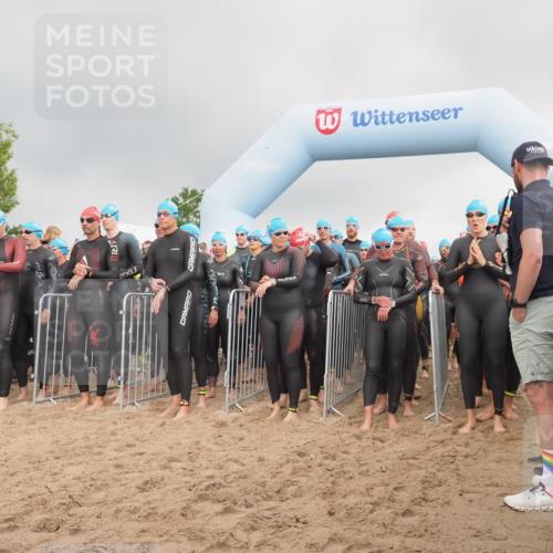 23.06.2024 - Viking Triathlon KatJ http://msf.ph/oto/6351932 23.06.2024 10:04:41 Schwimmen 54, 78, 148, 180, 196, 309, 322, 442, 443, 461, 543, 645 meine-sportfotos.de