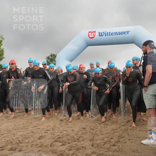 23.06.2024 - Viking Triathlon KatJ http://msf.ph/oto/6351941 23.06.2024 10:04:43 Schwimmen 54, 78, 140, 148, 180, 196, 206, 309, 322, 343, 351, 435, 442, 443, 461, 543, 645, 649 meine-sportfotos.de