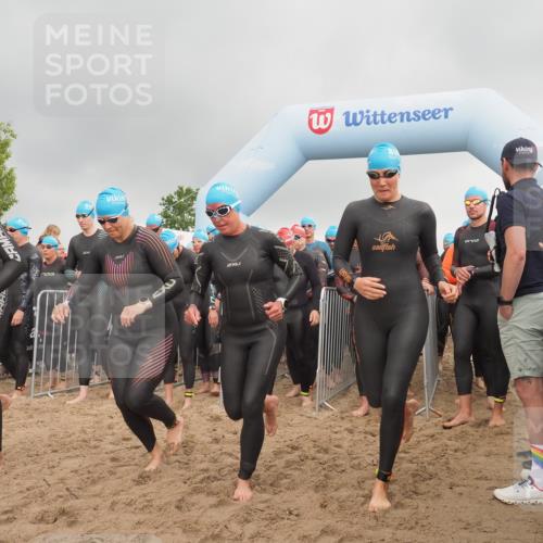 23.06.2024 - Viking Triathlon KatJ http://msf.ph/oto/6351959 23.06.2024 10:04:44 Schwimmen 54, 78, 140, 148, 180, 196, 206, 309, 322, 343, 351, 435, 442, 443, 461, 543, 645, 649 meine-sportfotos.de