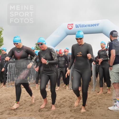 23.06.2024 - Viking Triathlon KatJ http://msf.ph/oto/6351960 23.06.2024 10:04:44 Schwimmen 54, 78, 140, 148, 180, 196, 206, 309, 322, 343, 351, 435, 442, 443, 461, 543, 645, 649 meine-sportfotos.de