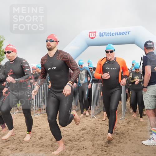 23.06.2024 - Viking Triathlon KatJ http://msf.ph/oto/6352048 23.06.2024 10:04:53 Schwimmen 64, 77, 135, 140, 205, 206, 262, 343, 351, 420, 435, 437, 475, 537, 622, 632, 641, 649 meine-sportfotos.de