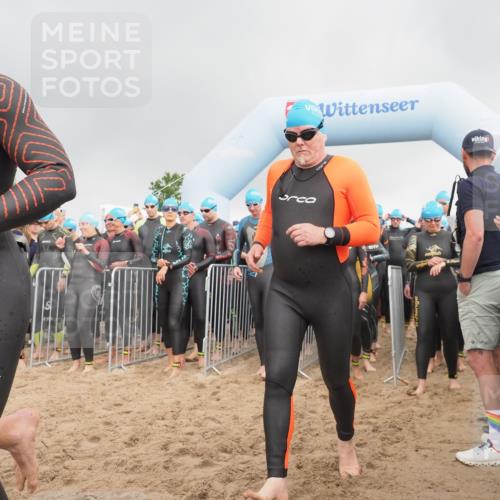 23.06.2024 - Viking Triathlon KatJ http://msf.ph/oto/6352055 23.06.2024 10:04:53 Schwimmen 64, 77, 135, 140, 205, 206, 262, 343, 351, 420, 435, 437, 475, 537, 622, 632, 641, 649 meine-sportfotos.de