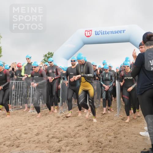 23.06.2024 - Viking Triathlon KatJ http://msf.ph/oto/6352114 23.06.2024 10:05:02 Schwimmen 28, 77, 166, 184, 188, 239, 253, 264, 286, 366, 398, 437, 459, 475, 489, 537, 622, 632 meine-sportfotos.de