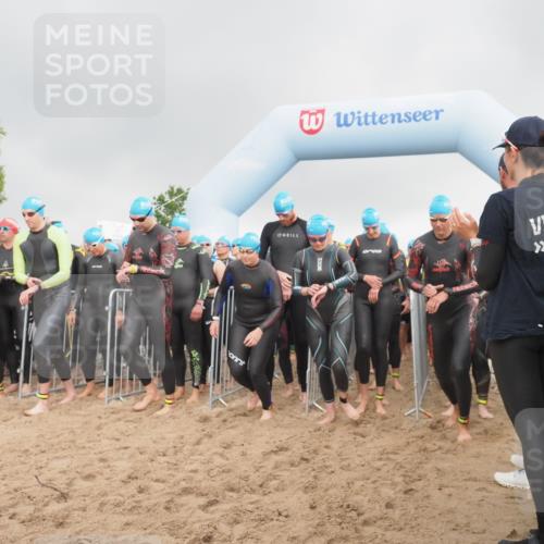 23.06.2024 - Viking Triathlon KatJ http://msf.ph/oto/6352134 23.06.2024 10:05:07 Schwimmen 28, 63, 163, 166, 184, 188, 208, 239, 253, 264, 286, 317, 366, 375, 398, 403, 459, 489 meine-sportfotos.de