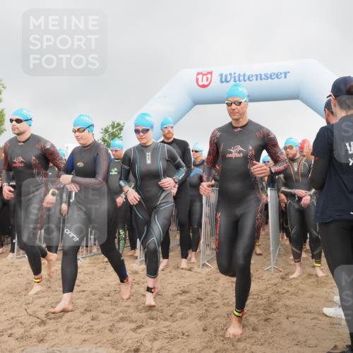 23.06.2024 - Viking Triathlon KatJ http://msf.ph/oto/6352141 23.06.2024 10:05:08 Schwimmen 28, 63, 163, 166, 184, 188, 208, 239, 253, 264, 286, 317, 366, 375, 398, 403, 459, 489 meine-sportfotos.de