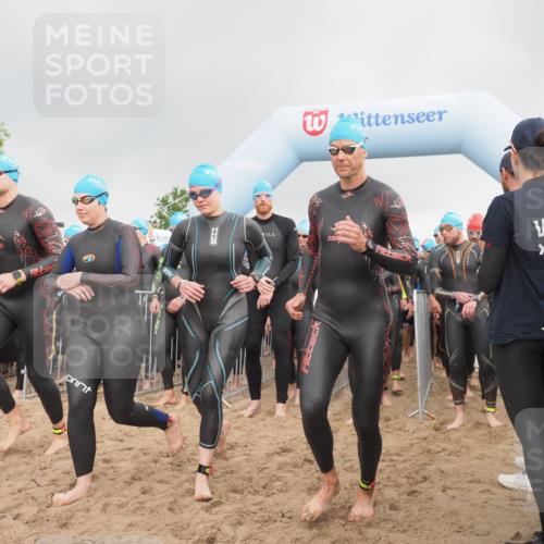 23.06.2024 - Viking Triathlon KatJ http://msf.ph/oto/6352142 23.06.2024 10:05:08 Schwimmen 28, 63, 163, 166, 184, 188, 208, 239, 253, 264, 286, 317, 366, 375, 398, 403, 459, 489 meine-sportfotos.de