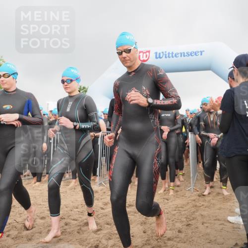 23.06.2024 - Viking Triathlon KatJ http://msf.ph/oto/6352144 23.06.2024 10:05:08 Schwimmen 28, 63, 163, 166, 184, 188, 208, 239, 253, 264, 286, 317, 366, 375, 398, 403, 459, 489 meine-sportfotos.de