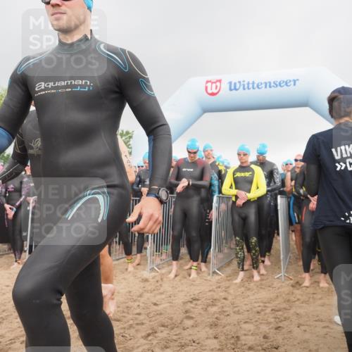 23.06.2024 - Viking Triathlon KatJ http://msf.ph/oto/6352197 23.06.2024 10:05:24 Schwimmen 93, 119, 130, 145, 157, 181, 287, 374, 388, 422, 423, 428, 452, 478, 480, 500, 648 meine-sportfotos.de