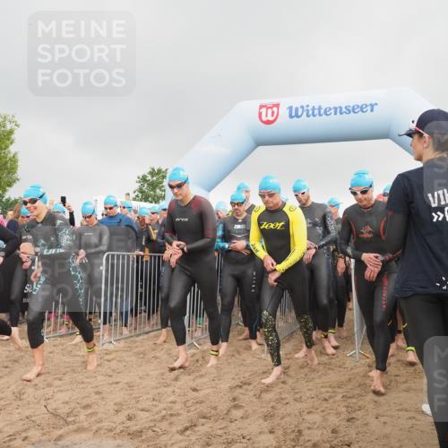 23.06.2024 - Viking Triathlon KatJ http://msf.ph/oto/6352208 23.06.2024 10:05:27 Schwimmen 15, 17, 119, 130, 145, 157, 202, 288, 374, 414, 422, 428, 429, 452, 478, 480, 500, 648 meine-sportfotos.de