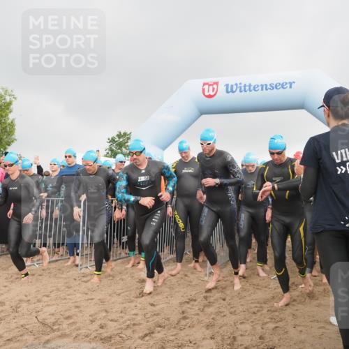 23.06.2024 - Viking Triathlon KatJ http://msf.ph/oto/6352227 23.06.2024 10:05:33 Schwimmen 15, 17, 123, 130, 145, 202, 277, 288, 314, 374, 381, 414, 422, 429, 447, 452, 480, 532 meine-sportfotos.de