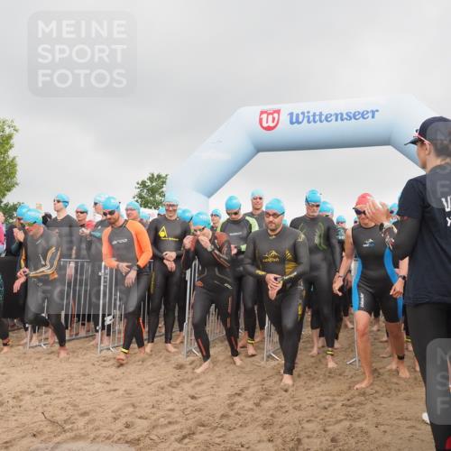 23.06.2024 - Viking Triathlon KatJ http://msf.ph/oto/6352258 23.06.2024 10:05:43 Schwimmen 41, 74, 123, 195, 204, 277, 314, 381, 390, 395, 413, 447, 471, 509, 532, 553, 610, 617 meine-sportfotos.de
