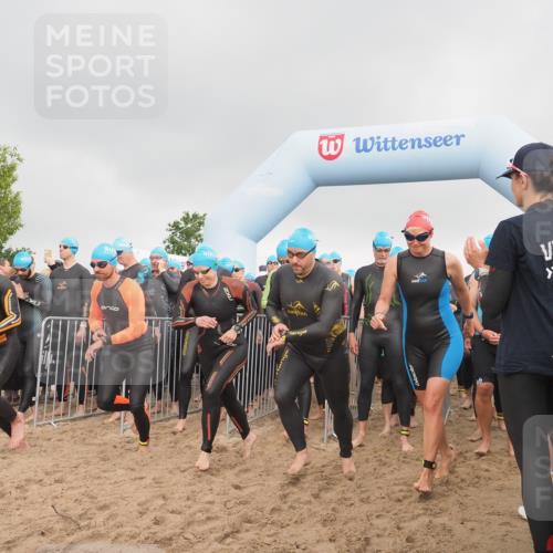 23.06.2024 - Viking Triathlon KatJ http://msf.ph/oto/6352261 23.06.2024 10:05:43 Schwimmen 41, 74, 123, 195, 204, 277, 314, 381, 390, 395, 413, 447, 471, 509, 532, 553, 610, 617 meine-sportfotos.de