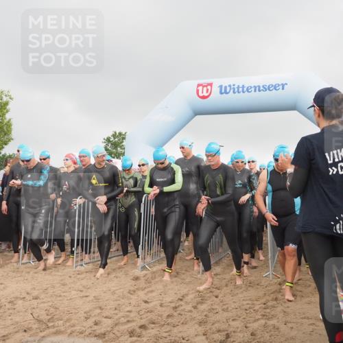 23.06.2024 - Viking Triathlon KatJ http://msf.ph/oto/6352278 23.06.2024 10:05:48 Schwimmen 41, 74, 150, 172, 195, 204, 329, 390, 395, 413, 431, 471, 501, 509, 514, 553, 610, 617 meine-sportfotos.de