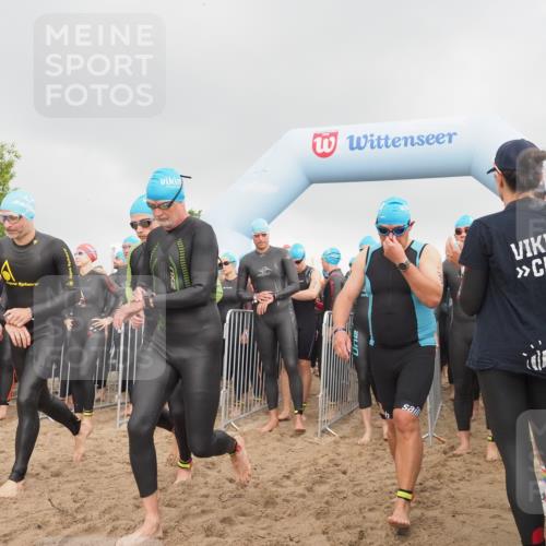 23.06.2024 - Viking Triathlon KatJ http://msf.ph/oto/6352286 23.06.2024 10:05:49 Schwimmen 41, 74, 150, 172, 195, 204, 329, 390, 395, 413, 431, 471, 501, 509, 514, 553, 610, 617 meine-sportfotos.de