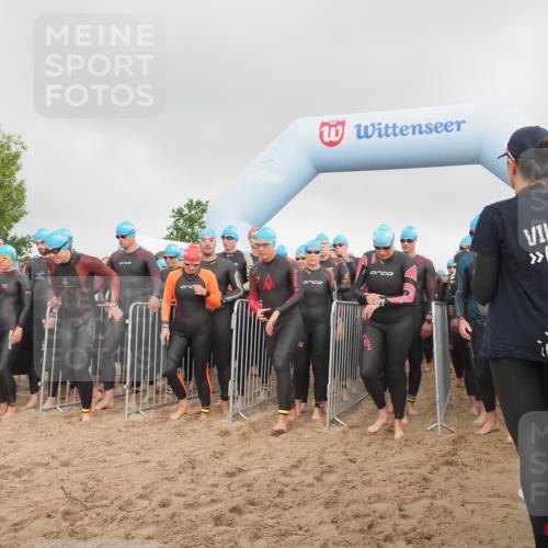 23.06.2024 - Viking Triathlon KatJ http://msf.ph/oto/6352331 23.06.2024 10:06:02 Schwimmen 44, 46, 60, 151, 155, 236, 249, 271, 313, 370, 392, 417, 433, 473, 651, 652 meine-sportfotos.de