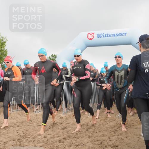 23.06.2024 - Viking Triathlon KatJ http://msf.ph/oto/6352339 23.06.2024 10:06:03 Schwimmen 44, 46, 60, 151, 155, 236, 249, 258, 271, 313, 370, 392, 417, 433, 473, 481, 651, 652 meine-sportfotos.de