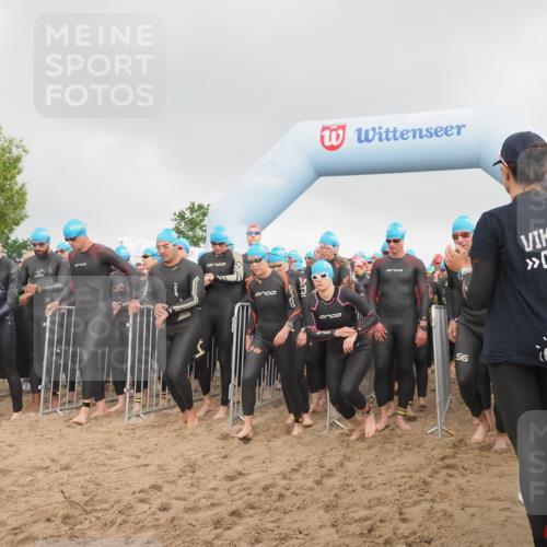 23.06.2024 - Viking Triathlon KatJ http://msf.ph/oto/6352353 23.06.2024 10:06:07 Schwimmen 21, 44, 46, 60, 112, 139, 155, 236, 258, 313, 320, 334, 417, 433, 440, 473, 481, 651 meine-sportfotos.de