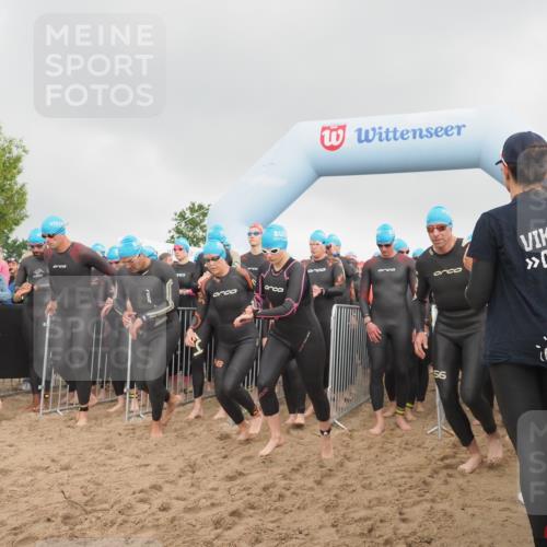 23.06.2024 - Viking Triathlon KatJ http://msf.ph/oto/6352356 23.06.2024 10:06:07 Schwimmen 21, 44, 46, 60, 112, 139, 155, 236, 258, 313, 320, 334, 417, 433, 440, 473, 481, 651 meine-sportfotos.de