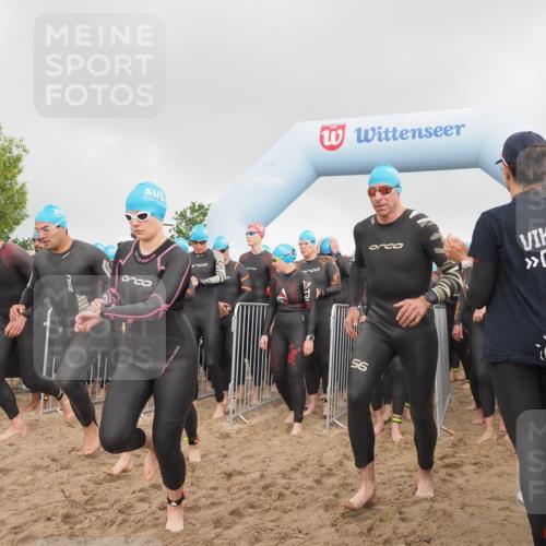 23.06.2024 - Viking Triathlon KatJ http://msf.ph/oto/6352360 23.06.2024 10:06:08 Schwimmen 21, 44, 46, 60, 112, 139, 155, 236, 258, 313, 320, 334, 417, 433, 440, 473, 481, 651 meine-sportfotos.de