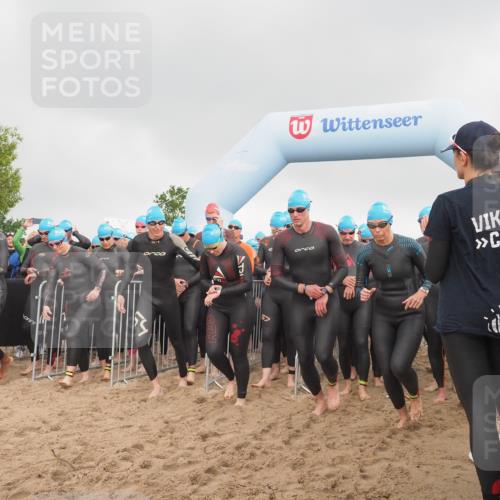 23.06.2024 - Viking Triathlon KatJ http://msf.ph/oto/6352374 23.06.2024 10:06:13 Schwimmen 21, 44, 55, 60, 112, 139, 141, 155, 228, 258, 267, 320, 334, 440, 481, 511, 538, 651 meine-sportfotos.de