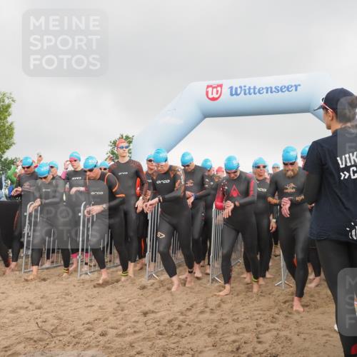 23.06.2024 - Viking Triathlon KatJ http://msf.ph/oto/6352390 23.06.2024 10:06:18 Schwimmen 21, 55, 59, 112, 139, 141, 217, 228, 267, 284, 320, 334, 371, 440, 505, 508, 511, 538 meine-sportfotos.de