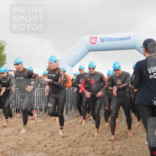 23.06.2024 - Viking Triathlon KatJ http://msf.ph/oto/6352394 23.06.2024 10:06:18 Schwimmen 21, 55, 59, 112, 139, 141, 217, 228, 267, 284, 320, 334, 371, 440, 505, 508, 511, 538 meine-sportfotos.de